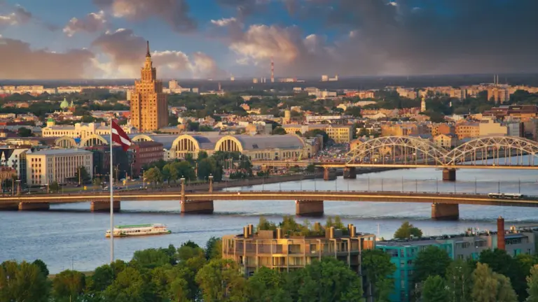 Piektdienas vakars Rīgā: 3 mierīgi plāni 28. augustam