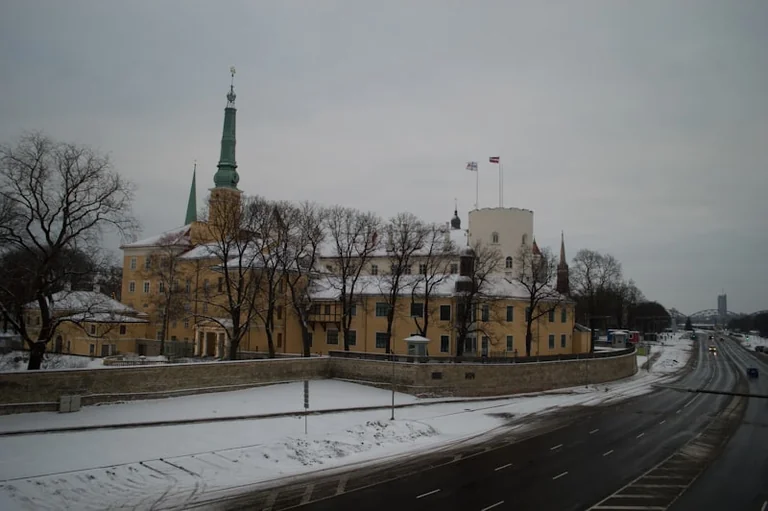 1. septembris Rīgā: skolēna biļetes un maršruta pārbaude