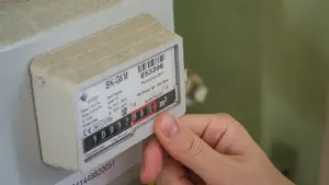 Latvijas elektrības cenas 17. septembrī: dārgākās stundas